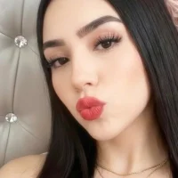 Juliss12's Avatar Pic