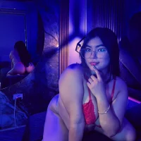 Mia_miller_r