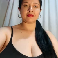 hot-nikol 頭像圖片