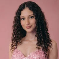 Krysten_Riter 头像图片