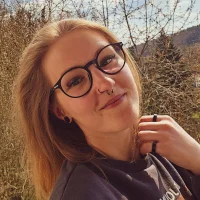 LauraLuxxx's Avatar Pic