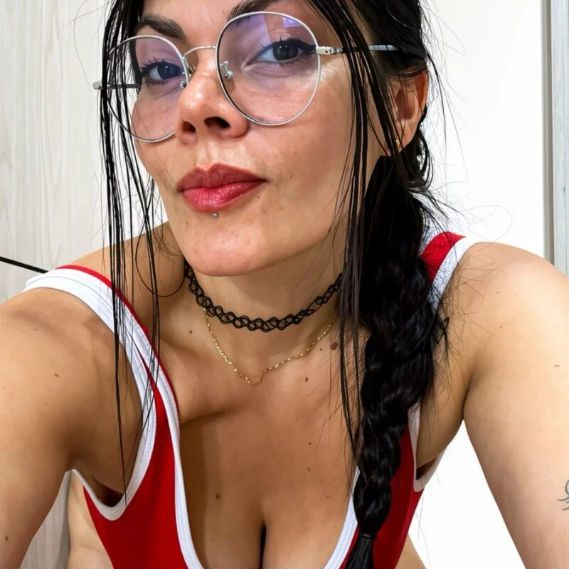 JennHornyMilf profile photo