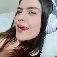 kiuranea's Profile Pic