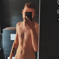 pornausii's Avatar Photo