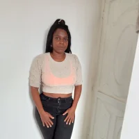 Iris-alegria's Profile Pic