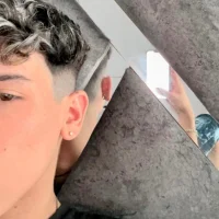 Ảnh đại diện của David-coner