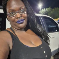 kira_kenyas profilbillede