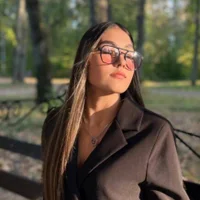 CoralieLambert's Profile Pic