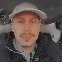 WhiteCockMan98 webcam