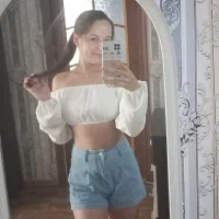 Evelyn_Marietta's Profile Pic