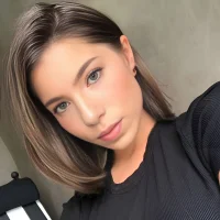WhitneyBuys's Profile Pic