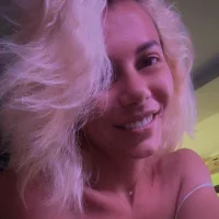 tanyagrey's Avatar Pic