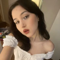 anniemeeee's Profile Pic