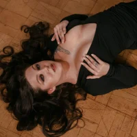 Slika avatara modela _Tessa_May_