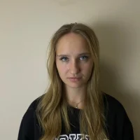 EdlaBruster's Profile Pic