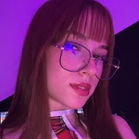 AlaskaFlowerss_ model avatar