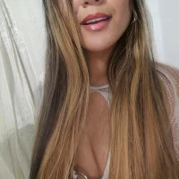 MiaRousE15's Avatar Pic