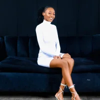 secretarylizzyloppezz's Profile Pic