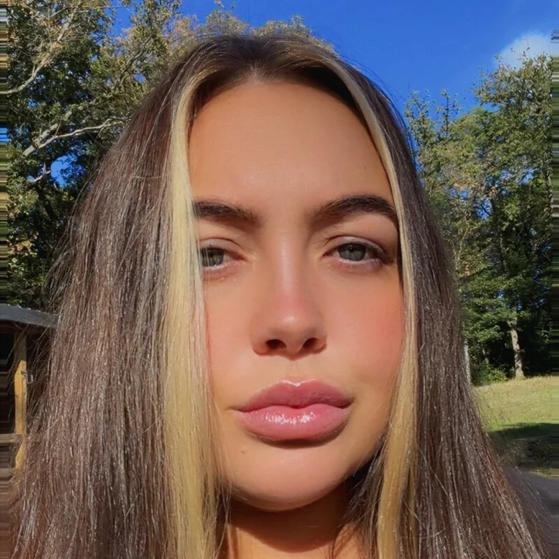 Naughty_Brunette_xx profile photo