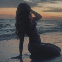 lolaR_'s Profile Pic