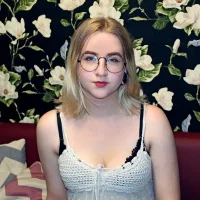 HelenaGiggly's Profile Pic
