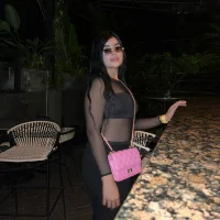 perla_cm Adlı Modelin Avatarı