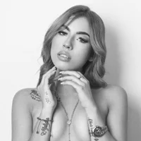 sofiafrendly's Profile Pic