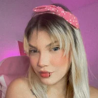 -Mia-MooN-'s Profile Pic