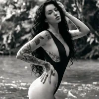 Zaradluz's Profile Pic