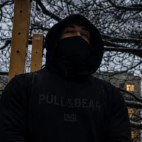 Realreaxtions