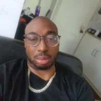 Mechale77's Profile Pic