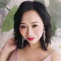 Carrieabby's Profile Pic