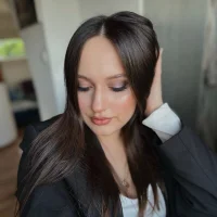 Hailey_naughty Φωτ, Προφίλ