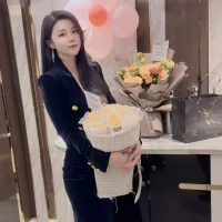 jiejie5200's Avatar Pic