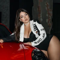 NaomiAster avatarbilde