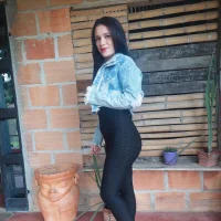 AmbarDavis's Profilna slika