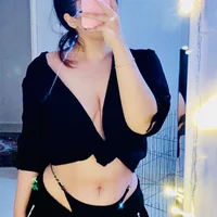 GLAMOURk Adlı Modelin Avatarı