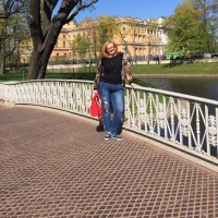 Gambar Profil Holly_Milf