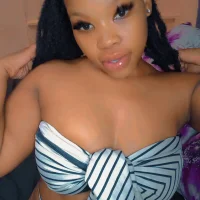 Porchcaramel's Profile Pic