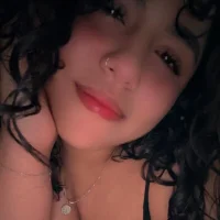 Pink_House_live's Profile Pic