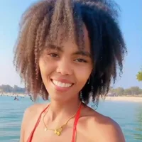 Elenah94 Adlı Modelin Avatarı