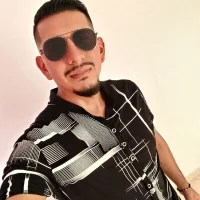 Oscar1323's Avatar Pic