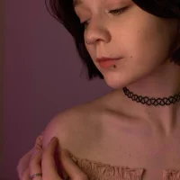 תמונת פרופיל של monica____shy