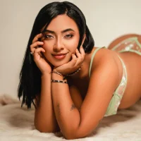 MavyStarr webcam