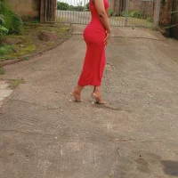 Lulumb's Profile Pic