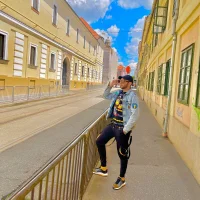 Aprilss's Profile Pic