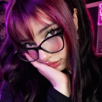 Slika avatara modela Effy_Kessler