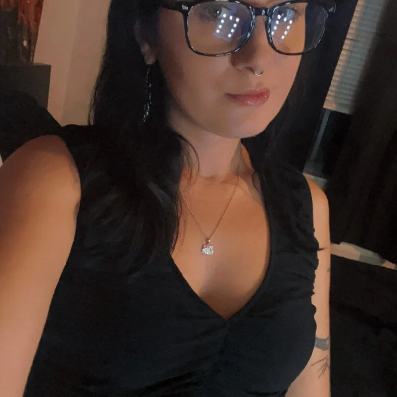 xgothdollyx profile photo