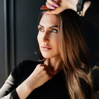 Arina01
