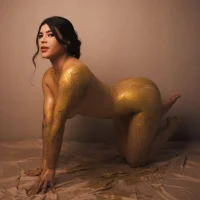 Emmazc_ Adlı Modelin Avatarı